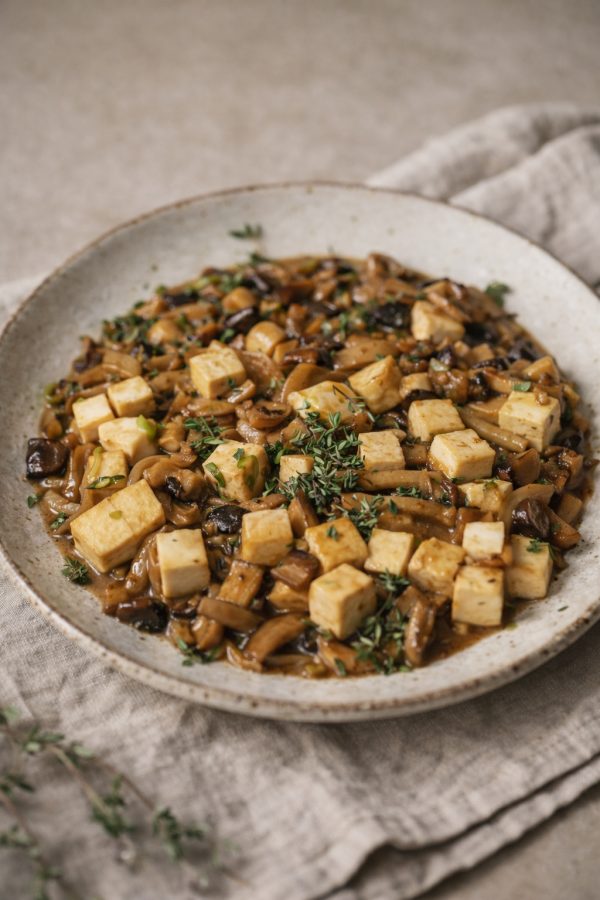 Mushrooms with tofu