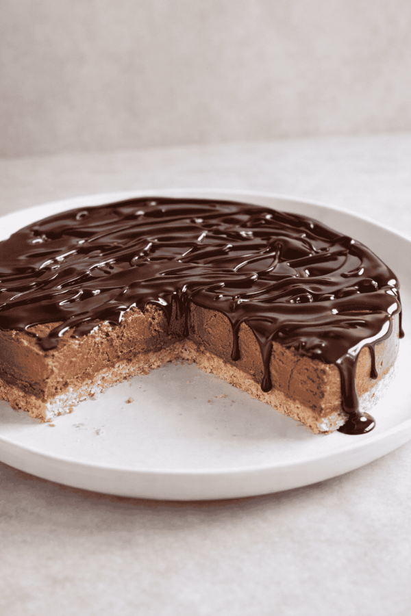 No bake sweet potato and banana chocolate cake